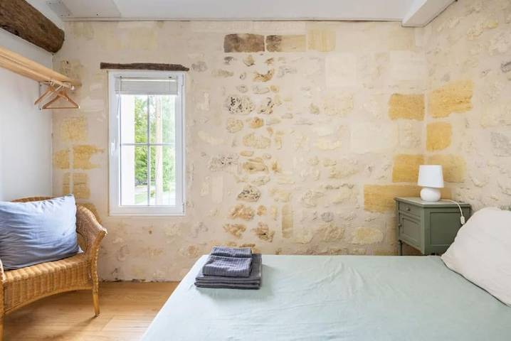 Location de vacances pour 6 personnes, avec jardin et piscine, animaux acceptés à Cambes - 2