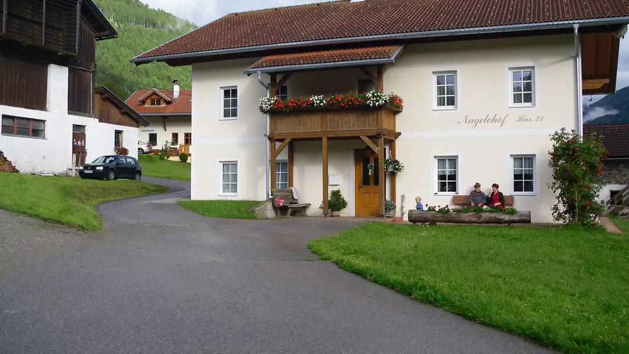 Ganze Ferienwohnung, Ferienwohnung für 2 Personen (50 m²) in Ainet in Schobergruppe, Ainet
