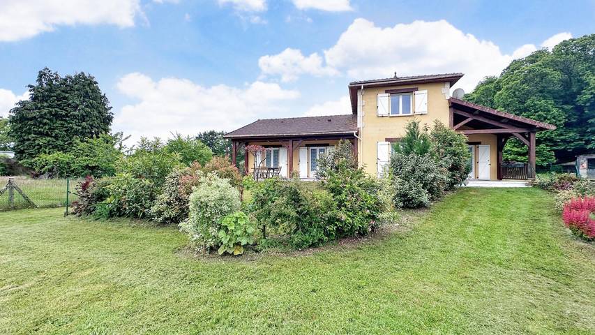 Gîte pour 5 personnes, avec terrasse et jardin, animaux acceptés dans Razès