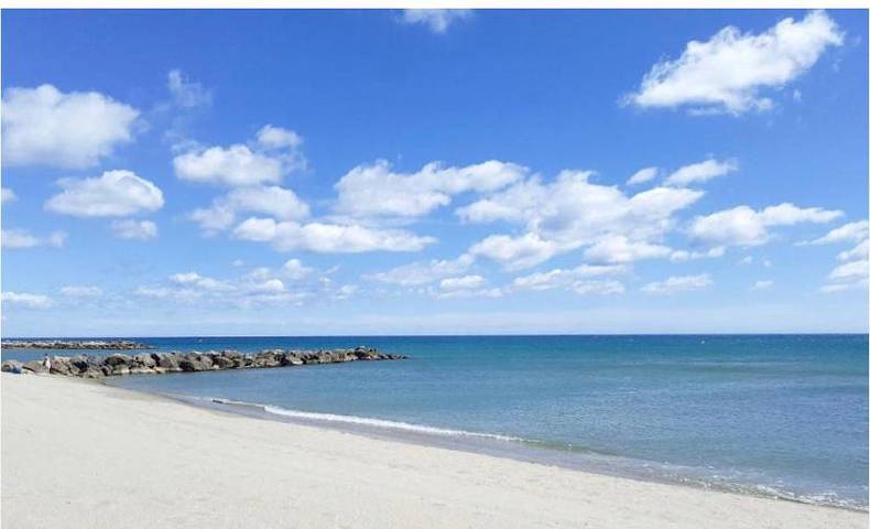 Gîte pour 4 personnes, avec terrasse et vue dans Port Saint Ange - 4