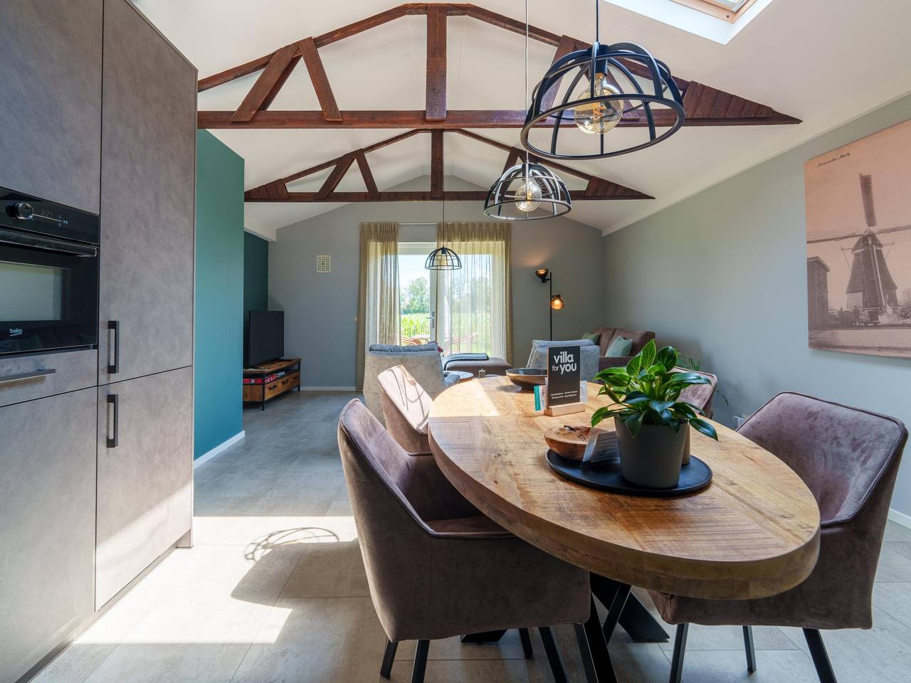 Heerlijk nieuw huis met grote tuin en serre in Hellendoorn, Sallandse Heuvelrug