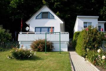 Ferienhaus für 3 Personen, mit Terrasse und Garten in Sassnitz
