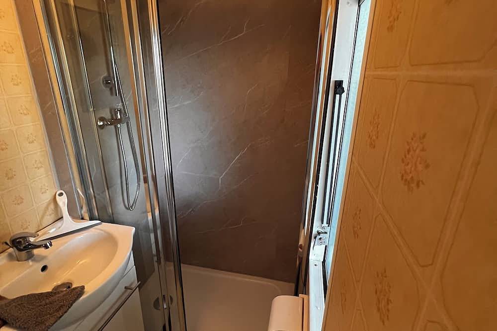 Mobil-home à Figari au Hameau de San Gavino in Figari, Arrondissement de Sartène