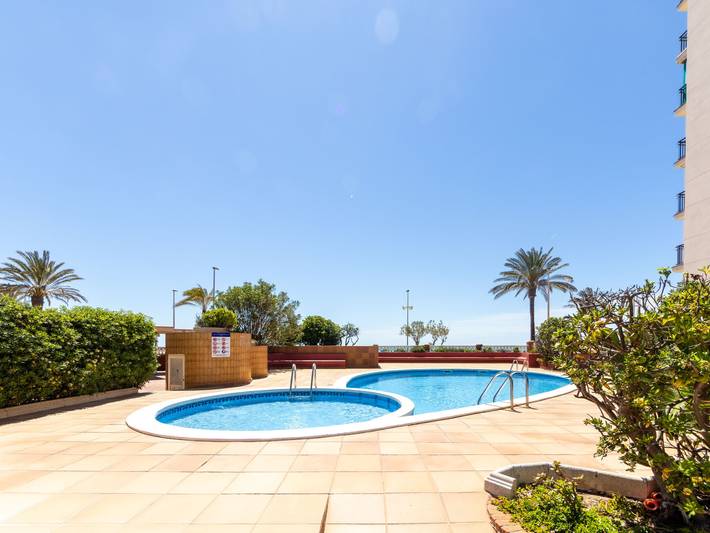 Appartement de vacances pour 6 personnes, avec balcon et bassin pour enfant