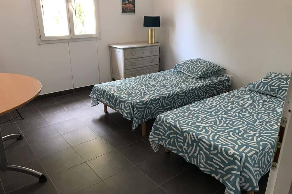 Apartamento entero, Appartement Indépendant Dans Villa, Accès et Parking Indépendants in Allauch, Marsella region