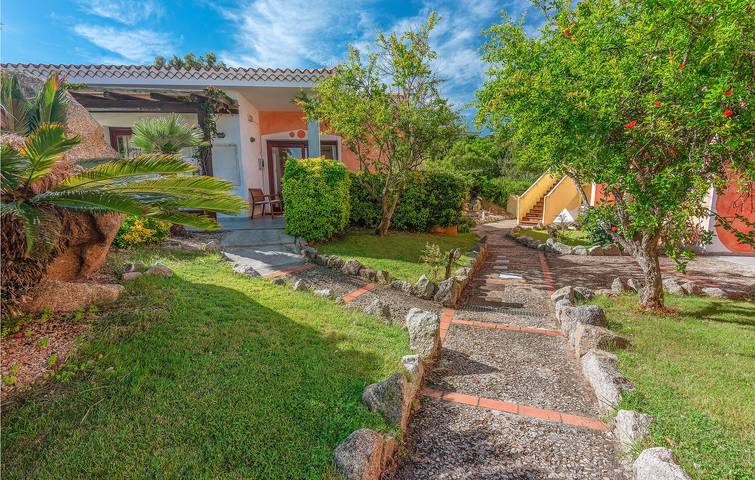 Holiday apartment for 4 people, with pool in Palau (Sardinia)