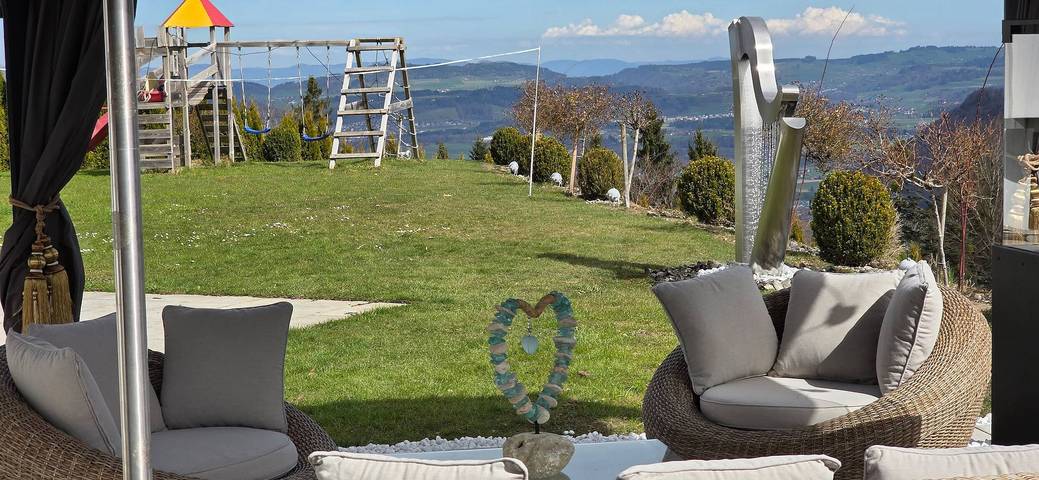 Ferienhaus für 9 Personen, mit Sauna und Garten, mit Haustier