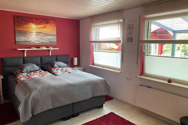 Ferienhaus für 6 Personen, mit Terrasse und Garten in Weener - 2