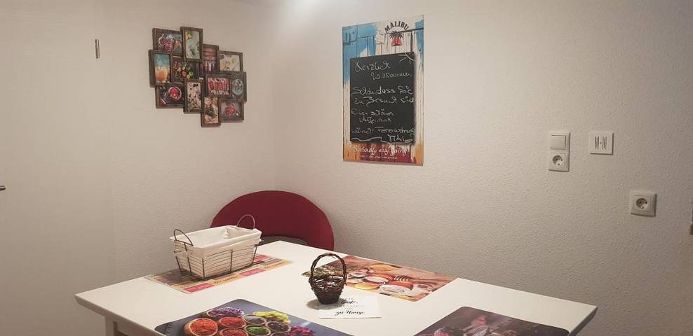 Ferienwohnung für 3 Personen, mit Terrasse und Garten sowie Ausblick in Glauchau - 2