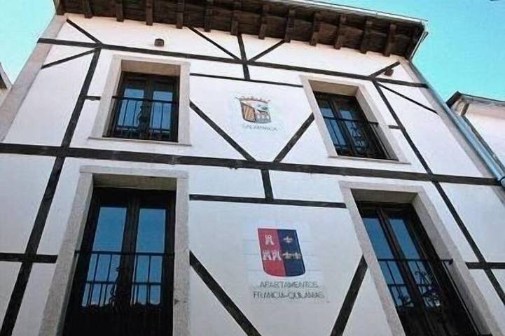 Alojamiento completo para 2 personas in Santibáñez de la Sierra, Provincia de Salamanca