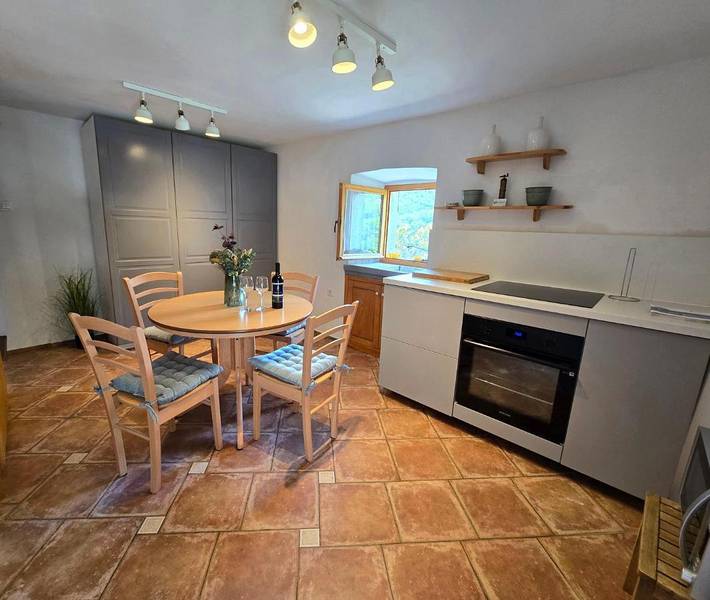 Ferienwohnung für 3 Personen, mit Balkon und Terrasse sowie Garten und Ausblick