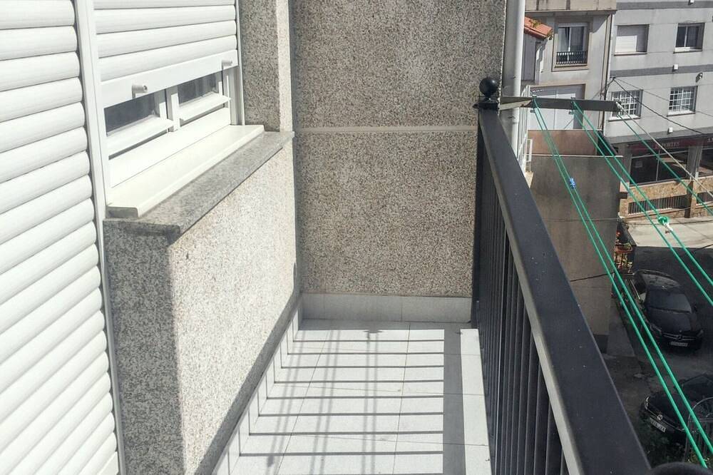 Entire apartment, Homerez - Apartment in Laxe with Balcony in Laxe, Costa da Morte