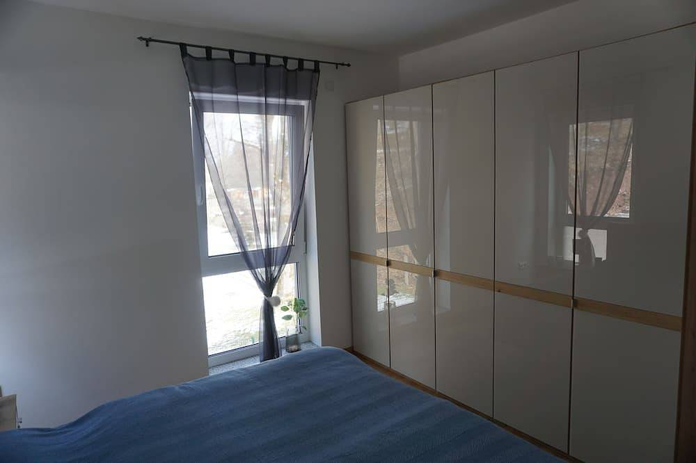 Ganze Wohnung, Ferienwohnung am Waldrand mit Telefon und Internet in Tabarz, Rennsteig