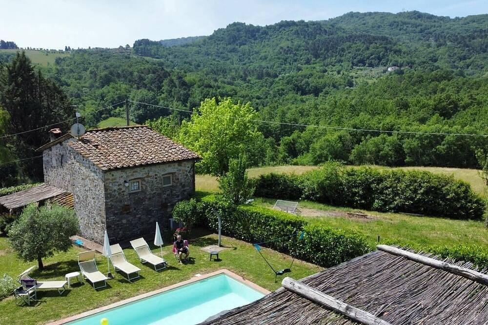 Rustikal renoviert, mit jedem modernen Komfort, privatem Pool und Garten in Borgo a Mozzano, Lucca Provinz