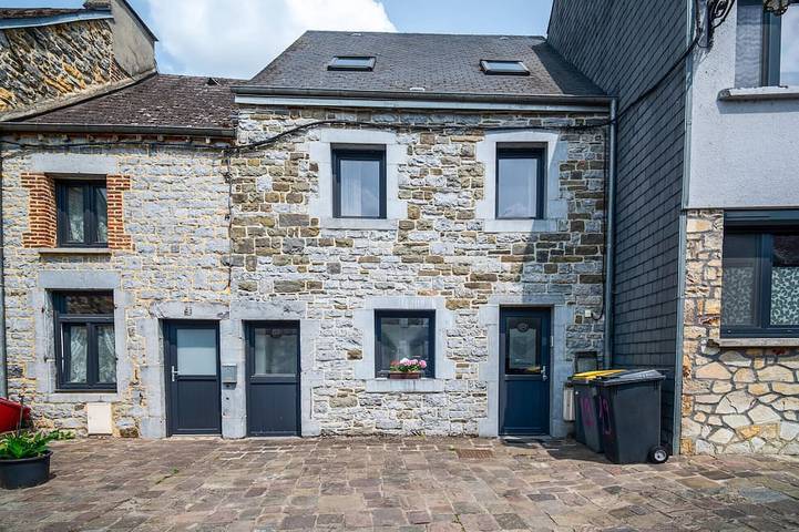 Location de vacances pour 5 personnes, avec balcon dans les Ardennes