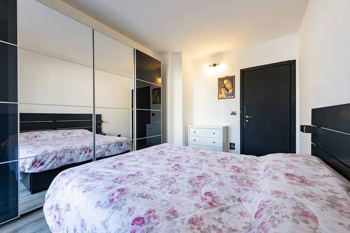 Appartamento intero, GuestHost - Cozy Flat 700mt from the Sea + Parking in Postilli, Francavilla al Mare