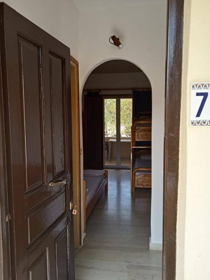 Maison d’hôte pour 3 personnes, avec jardin et vue, animaux acceptés à Corfou - 3