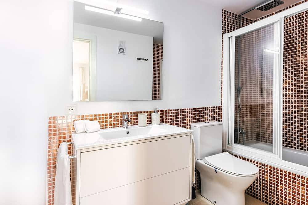 Entire apartment, 2 bedroom cozy apartment in Cala Bona in Cala Bona, Son Servera