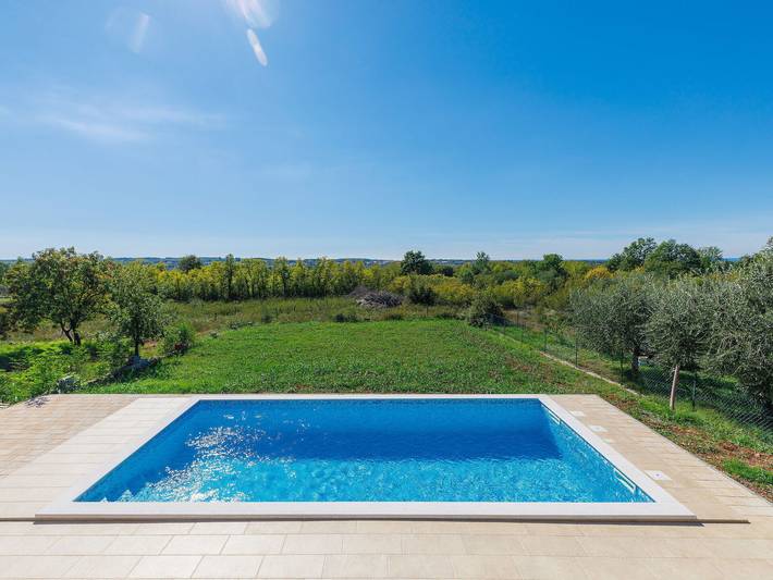 Ferienhaus für 8 Personen, mit Terrasse und Garten in Umag und Umgebung - 2