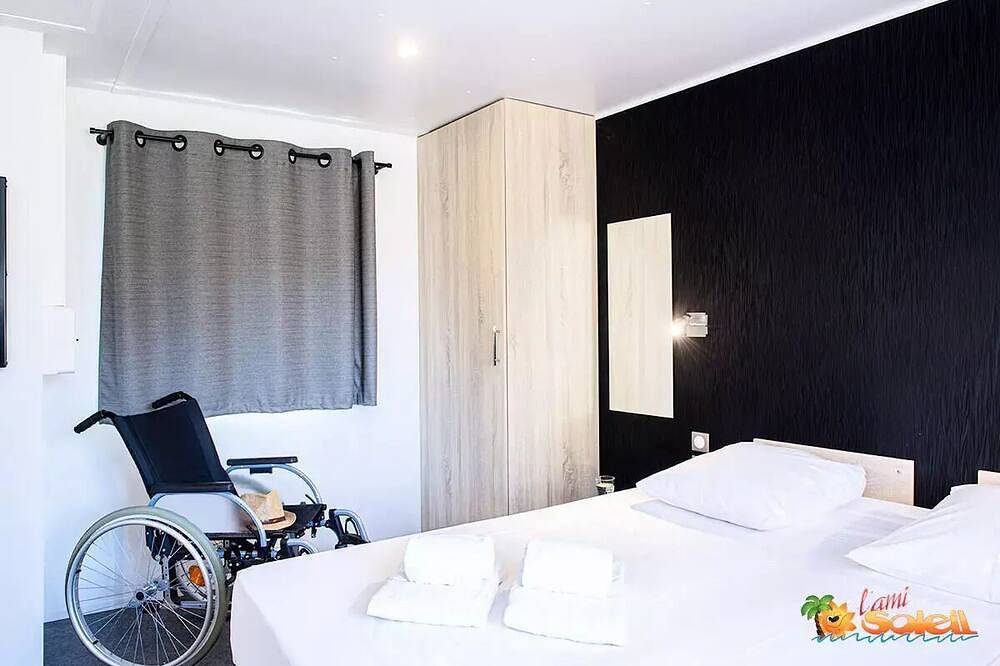 Cottage Vip Pmr 2 chambres 4 personnes in Plages des Cabanes de Fleury, Vendres