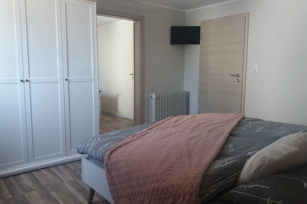 Ferienhaus Eifel-Charme mit Sauna & Badewanne in Birgel, Vulkaneifel