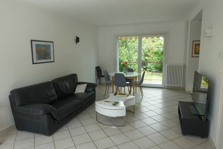 Villa pour 5 personnes, avec jardin