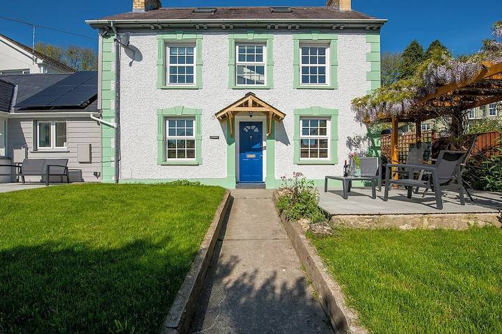 Holiday rental for 6 people, with garden, with pets in St Dogmaels