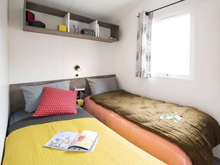 Camping Paradis les Pins - Royan - Mobilheim 4 personen - Confort+ 2Zi 4P Ibiza in Saint-Palais-sur-Mer, Côte de Beauté