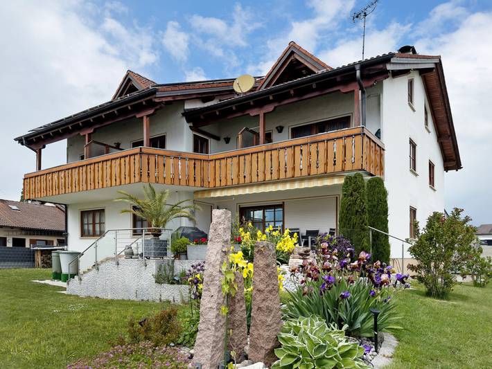 Ferienwohnung für 4 Personen, mit Garten und Seeblick - 1