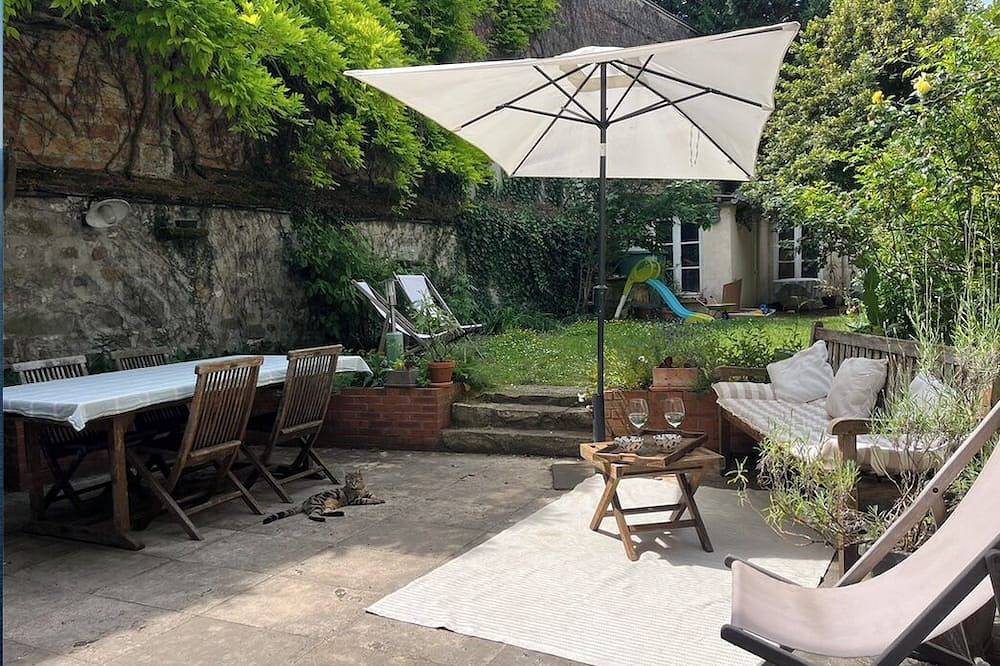 Family-friendly stopover in the heart of Fontainebleau in Fontainebleau, Seine-et-Marne
