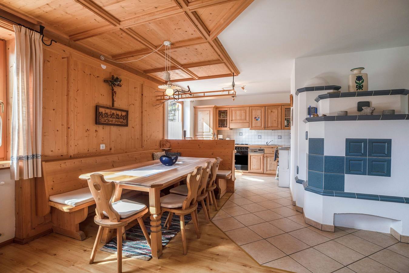 Ferienhaus 'Mendelhaus' mit Bergblick, Privatem Garten und Wlan in Mendel, Ruffrè-Mendola