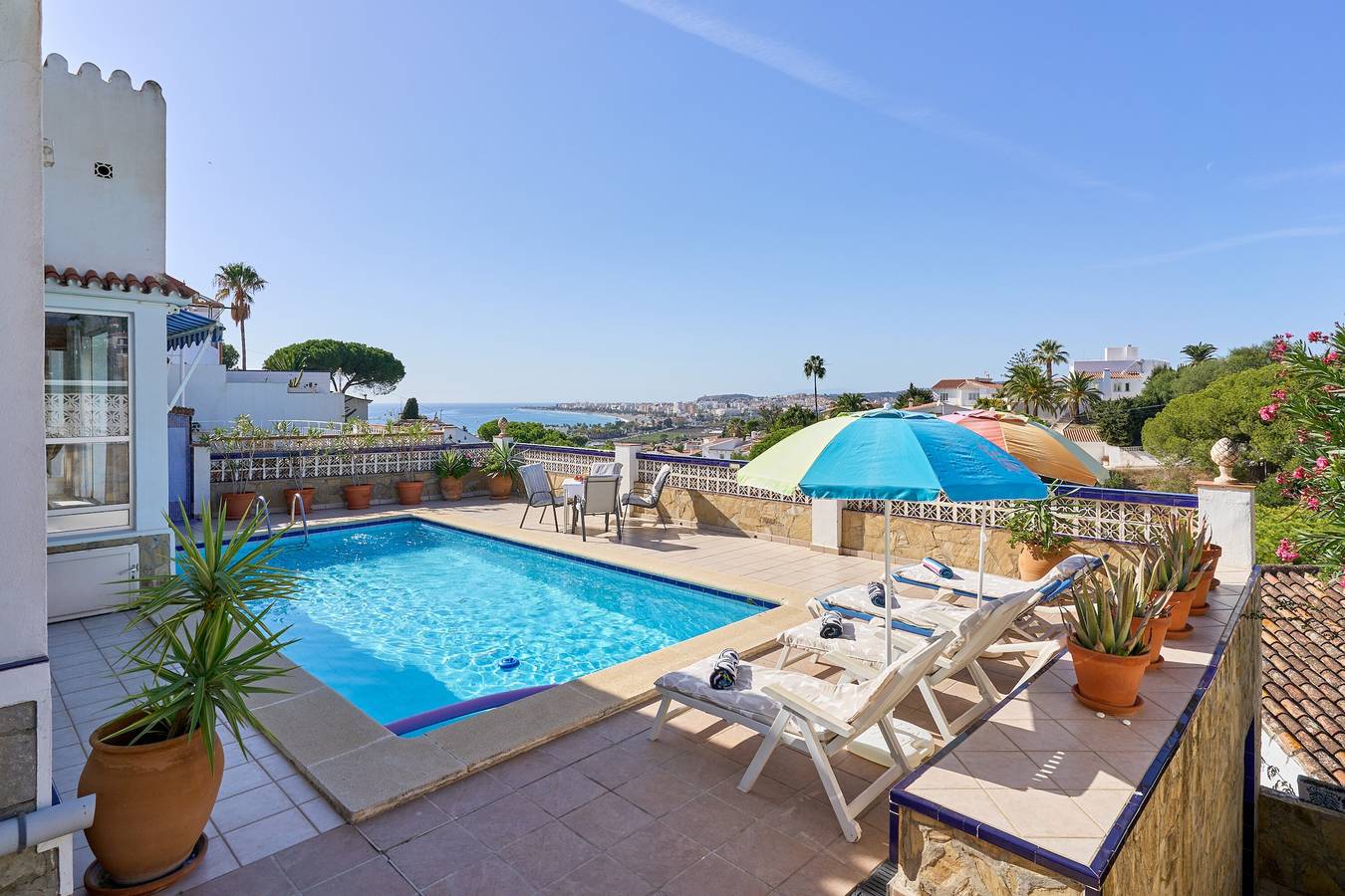 La Gaviota em Caleta de Vélez – Casa de férias com vista mar e piscina privada in Urbanización Villa del Mar, Vélez-Málaga