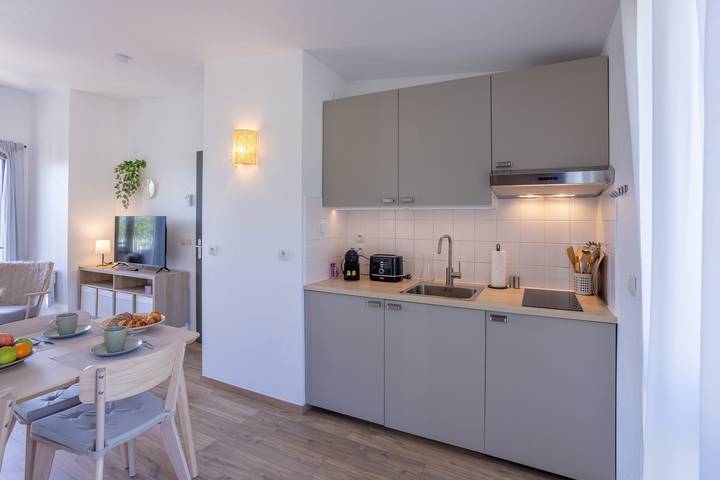 Ferienhaus für 4 Personen, mit Seeblick und Terrasse in Frankreich - 3