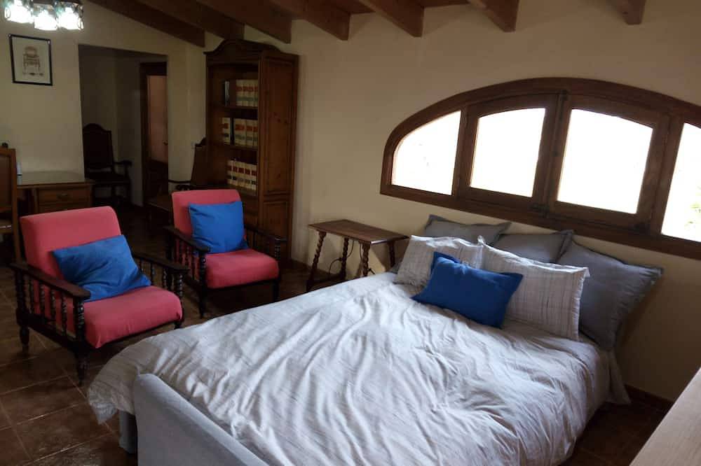 Casa rural en inca mallorca en el centro de la isla con piscina privada in Inca, Interior de Mallorca