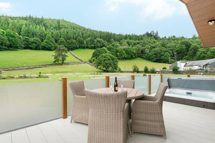 Holiday rental for 4 people, with hot tub and garden in Betws-y-Coed