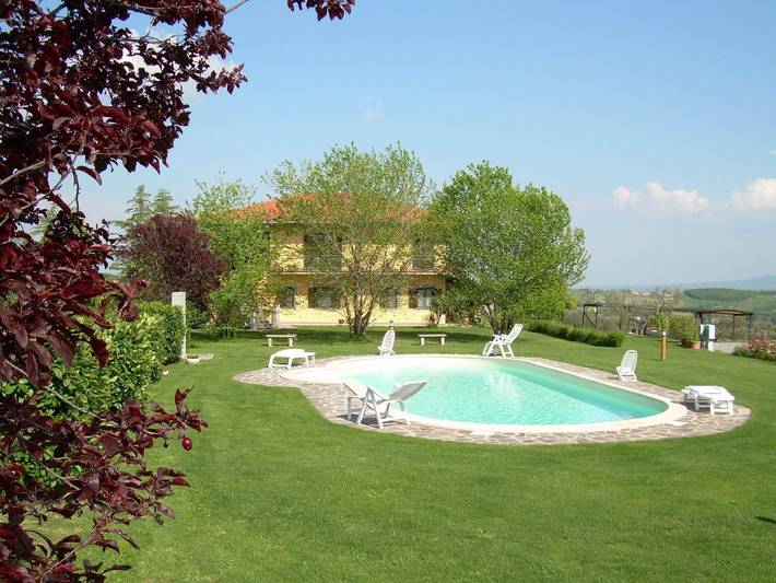 Agriturismo voor 4 personen, with Terras and Tuin as well as Zwembad in Lazio