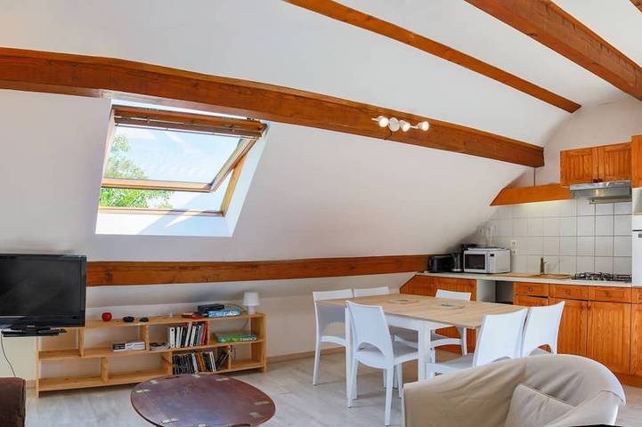 Gîte pour 6 personnes, avec balcon à Lathuile