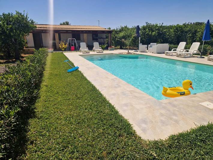 Villa per 8 persone, con Idromassaggio e Giardino