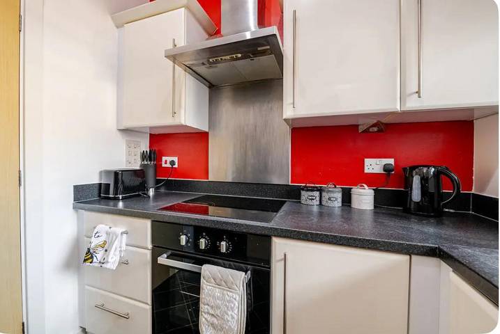 Gîte pour 6 personnes, avec balcon, adapté aux familles à Southampton - 4