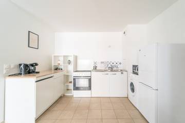 Appartement De Vacances pour 2 Personnes dans Sarcelles, Val-d'Oise, Photo 2