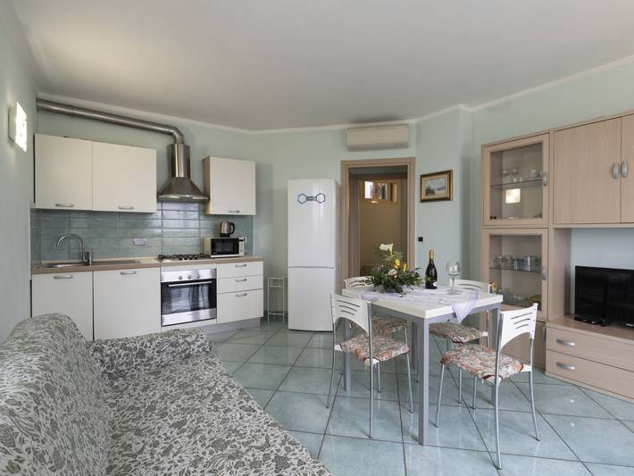 Ferienhaus für 6 Personen, mit Terrasse und Garten sowie Ausblick in Imperia Provinz - 2
