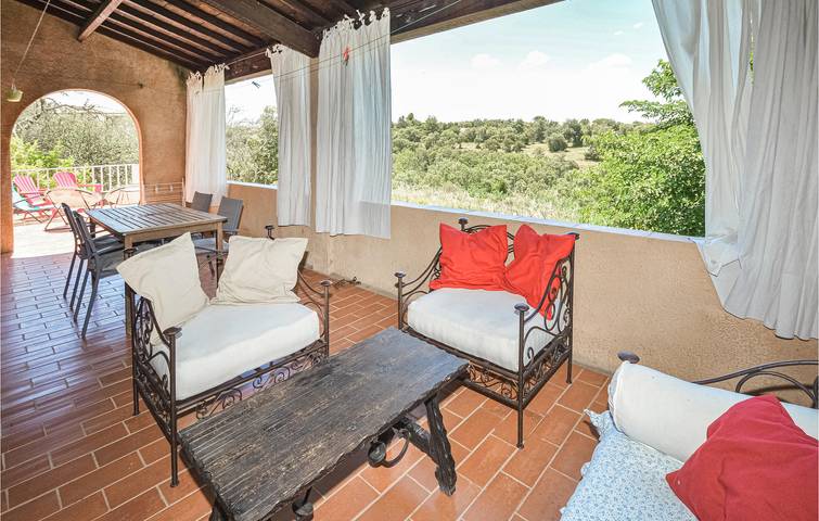 Location de vacances pour 4 personnes, avec terrasse à Saint-Siffret - 4