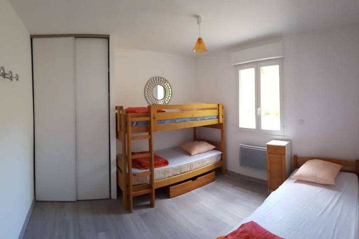 Gîte pour 5 personnes, avec jardin et terrasse, animaux acceptés à Sampzon - 3