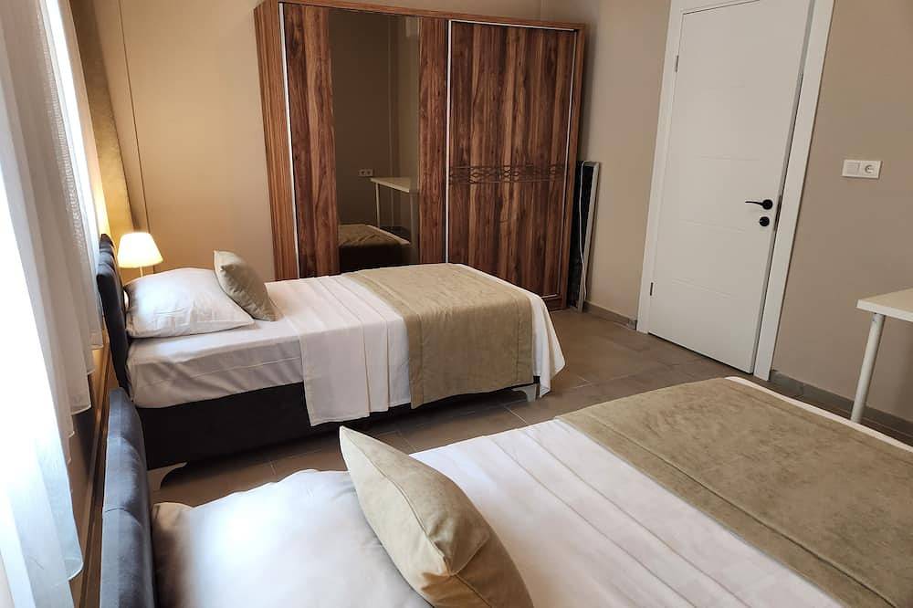 Traumhaus mitten in der City 60 Meter zum Meer in Kusadasi, Provinz Aydın