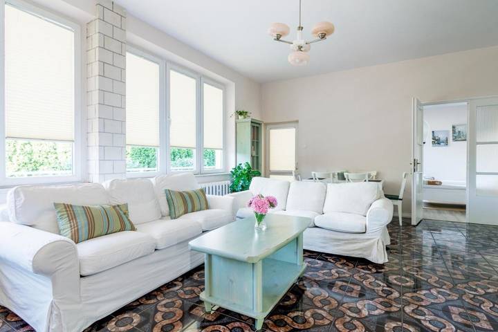 Apartament wakacyjny dla 5 osób, z ogród i widok w Nowy Sącz