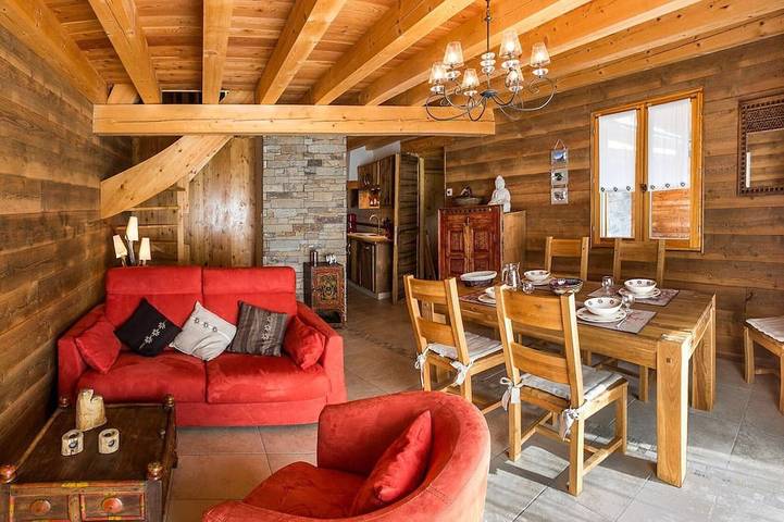 Casa rural para 6 personas, con jacuzzi y balcón - 1