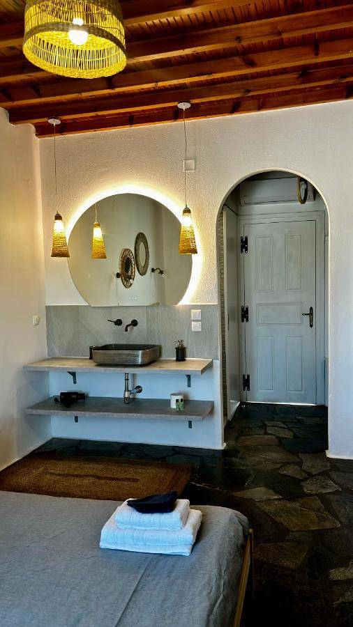 Deluxe Double Room in Mykonos