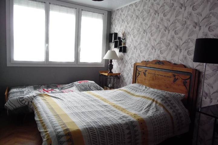 Gîte pour 9 personnes, avec balcon à Cholet - 2