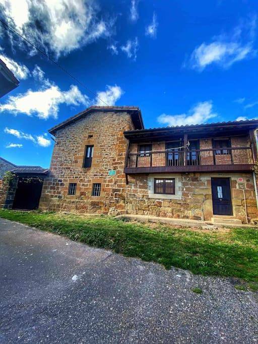 Casa rural para 15 personas, con jardín y vistas en Campoo - 3
