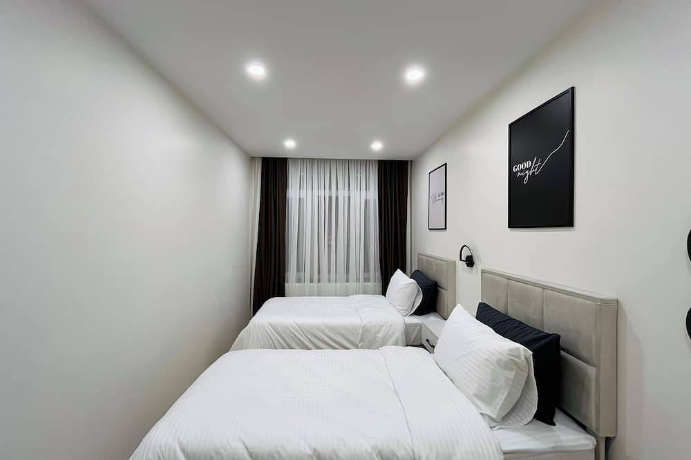 Entire apartment, Two-Bedroom Apartment in Taksim - No: 6 in Beyoğlu, Istanbul